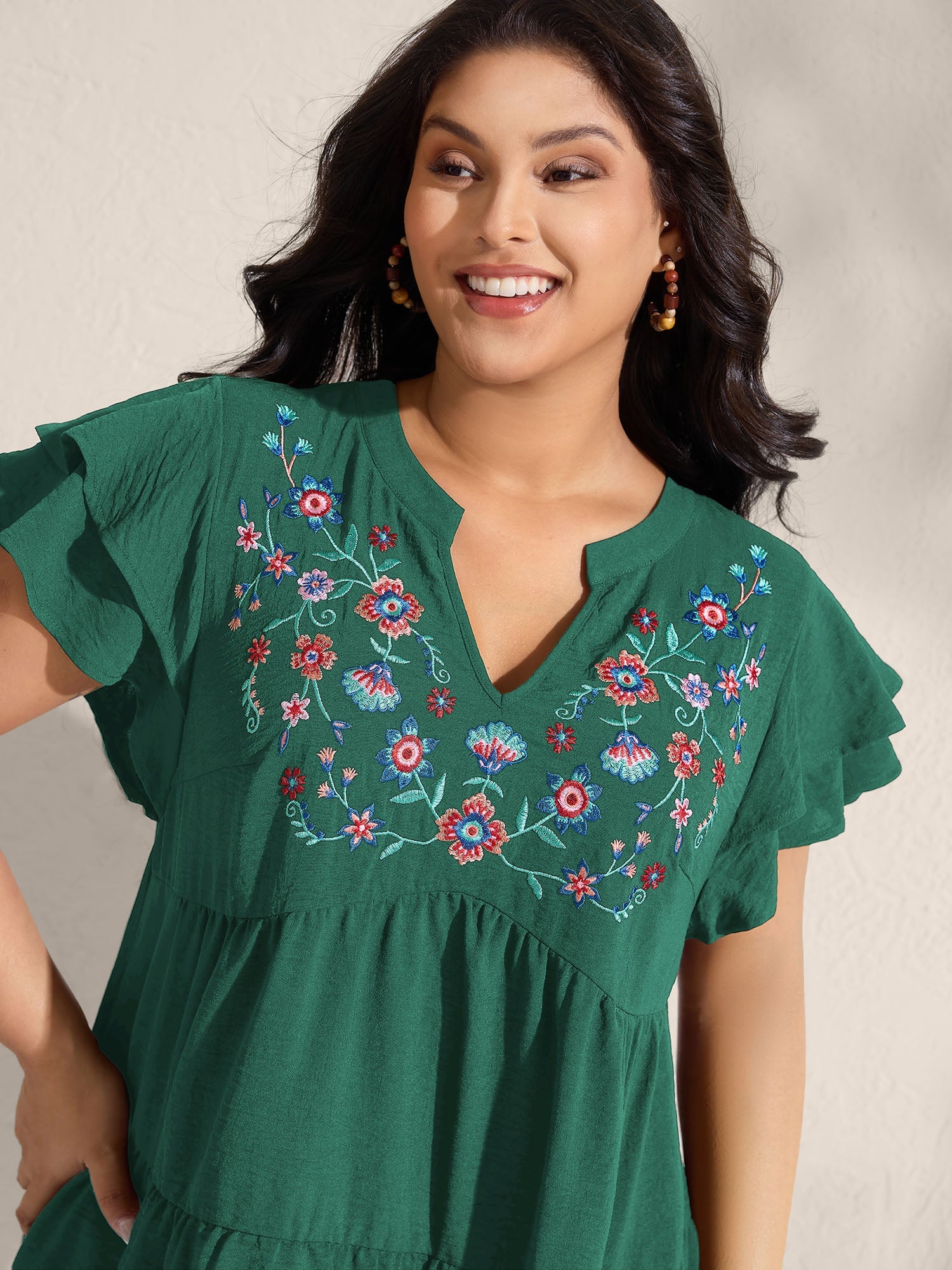 (16pcs Minimum Wholesale)Embroidered Neckline A-Line Ruffled Knee-Length Dress