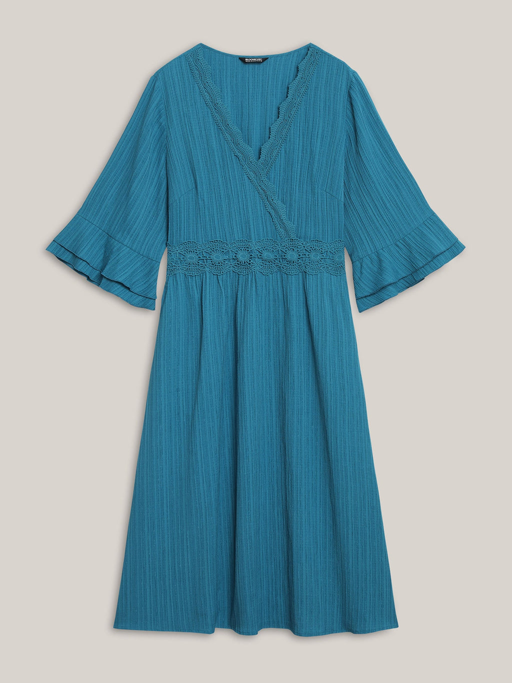 (15pcs Minimum Wholesale)Scalloped Lace Surplice Ruffled Midi Dress