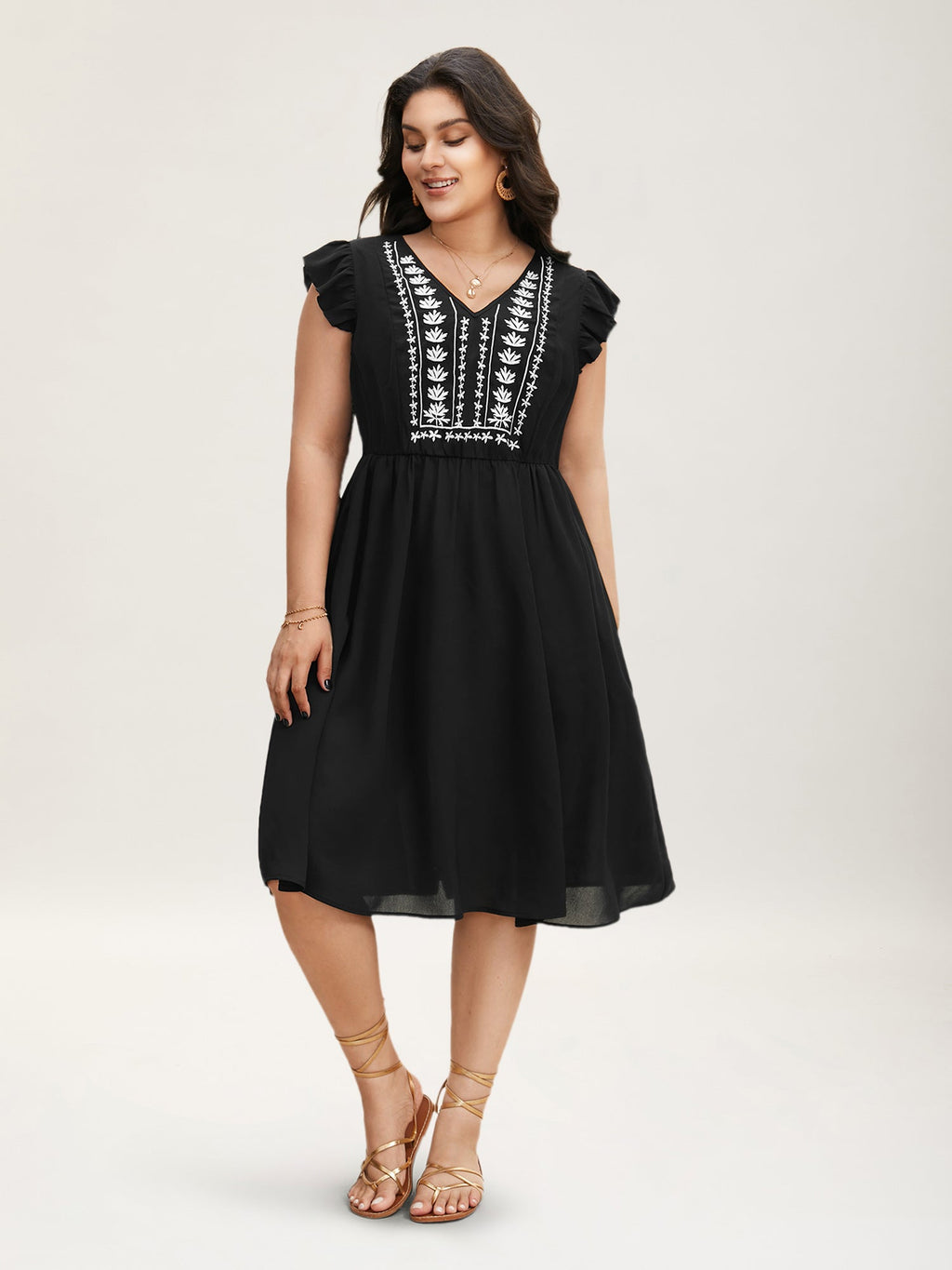 (20pcs Minimum Wholesale)Floral Embroidered V Neck Ruffle Cap Sleeve Dress