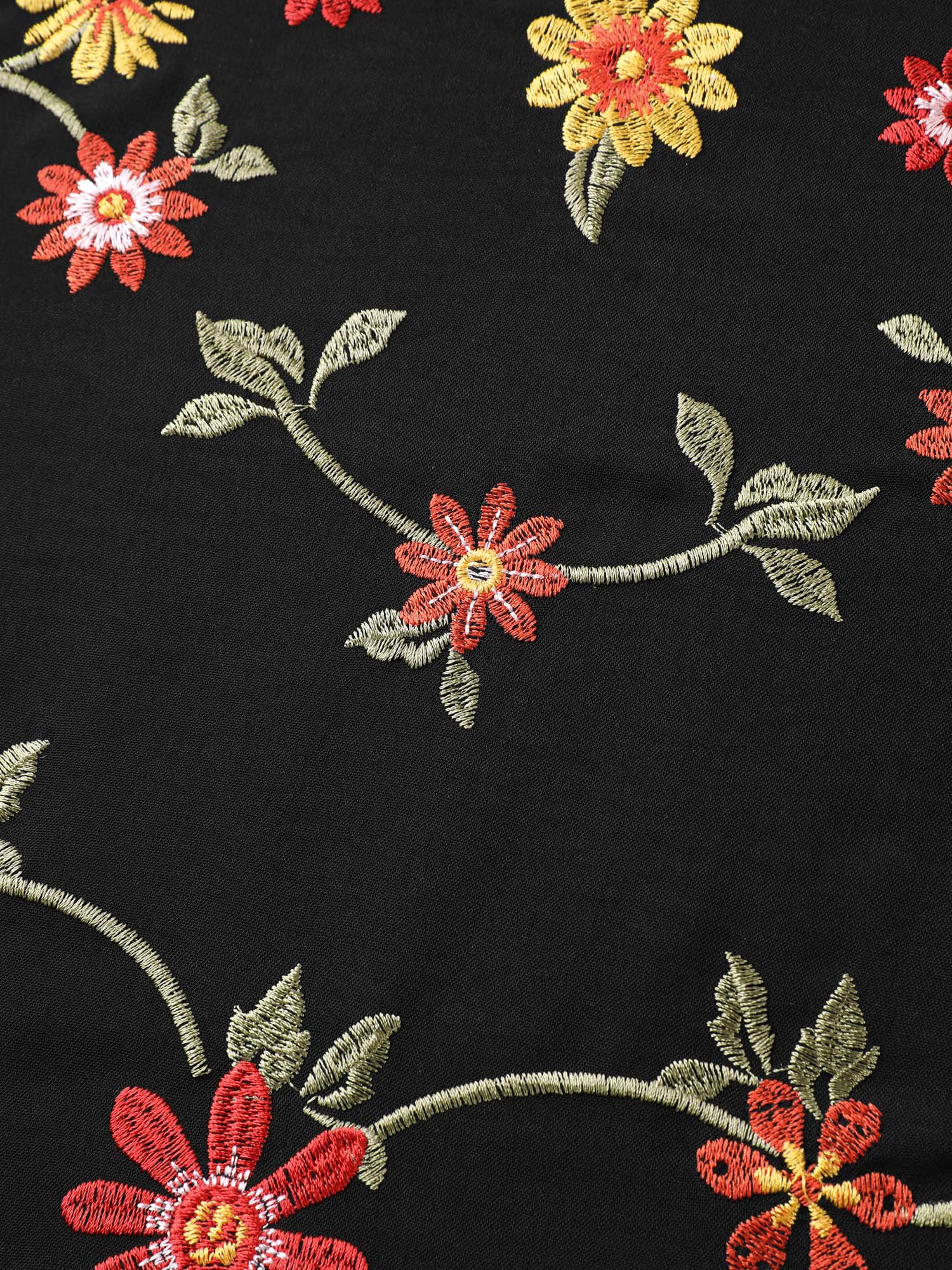 (26pcs Minimum Wholesale)Floral Embroidered Waist-Cinched Midi Dress