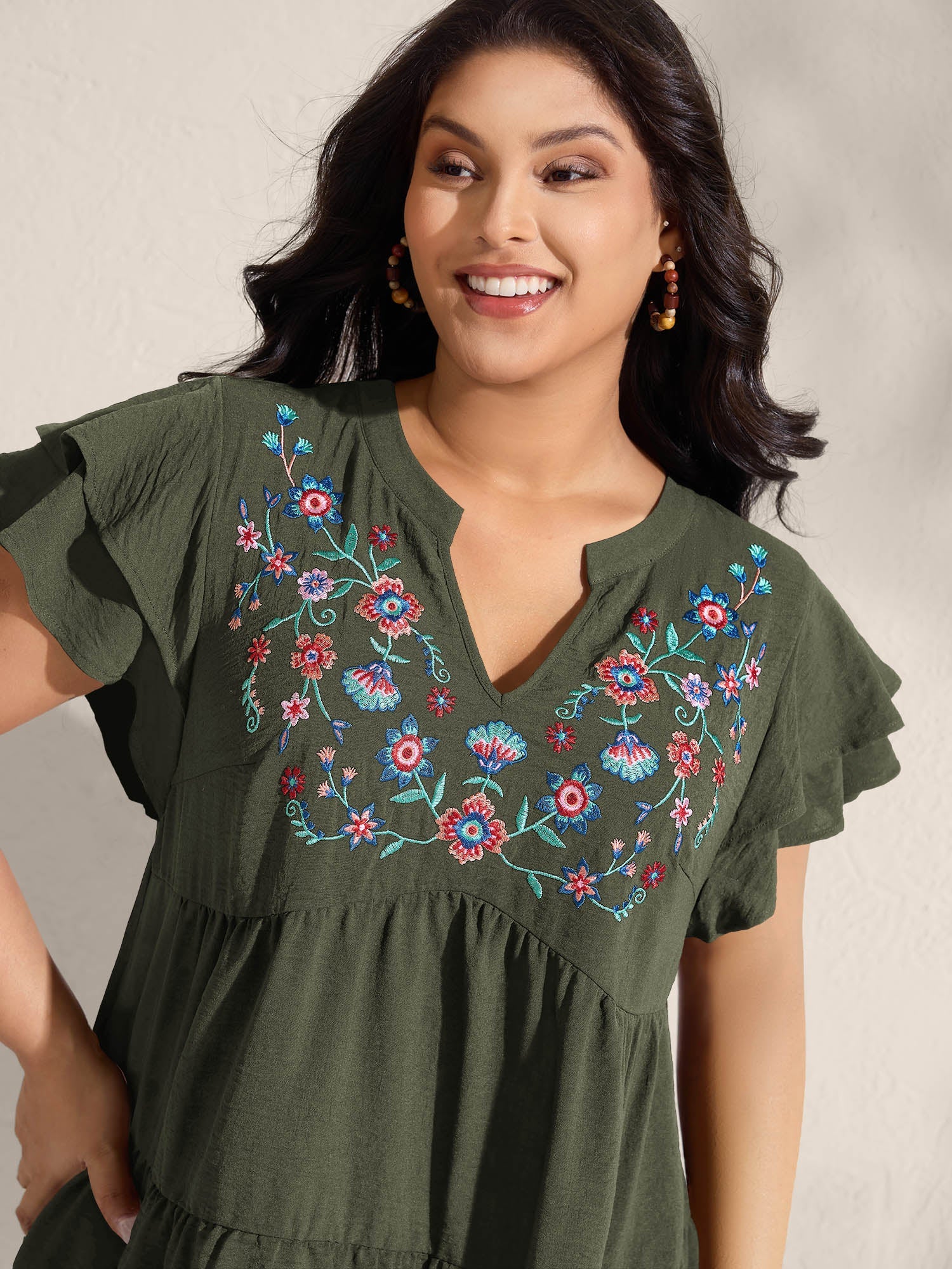 (16pcs Minimum Wholesale)Embroidered Neckline A-Line Ruffled Knee-Length Dress