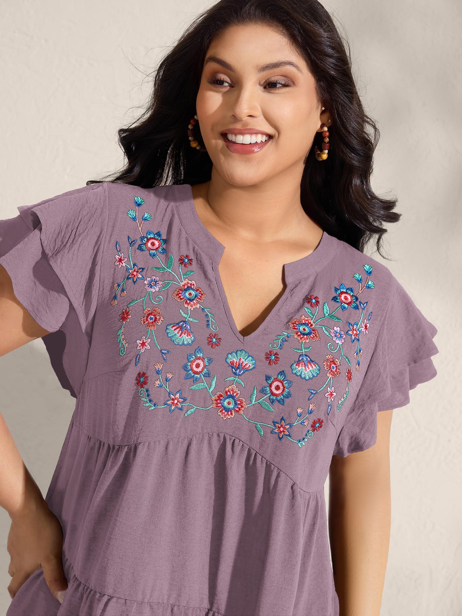 (16pcs Minimum Wholesale)Embroidered Neckline A-Line Ruffled Knee-Length Dress