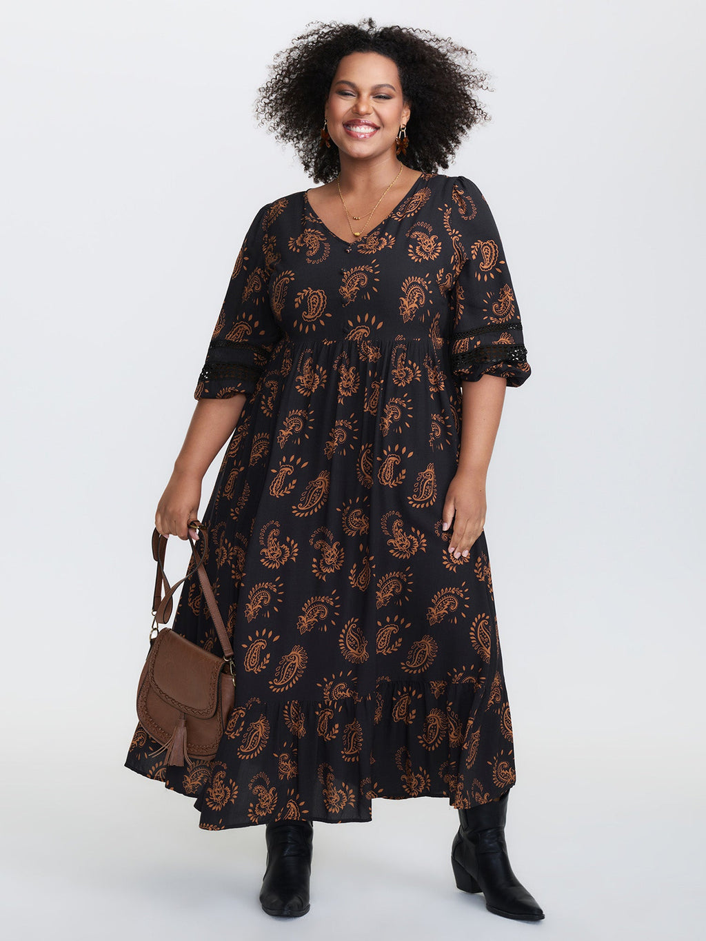 (16pcs Minimum Wholesale)Paisley Print Lace Trim Tiered Maxi Dress