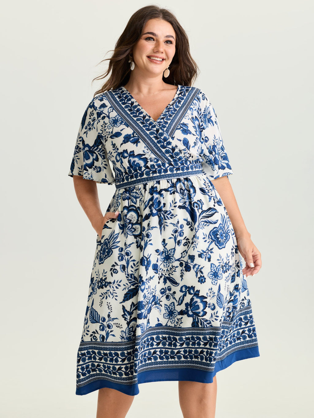 (22pcs Minimum Wholesale)Floral Print Wrap-Neck Pocket Midi Dress
