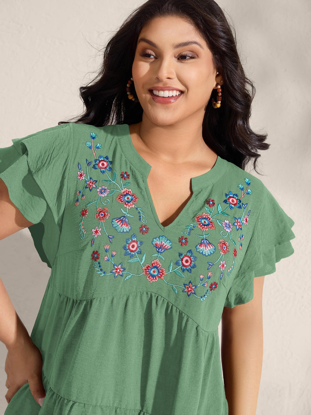 (16pcs Minimum Wholesale)Embroidered Neckline A-Line Ruffled Knee-Length Dress