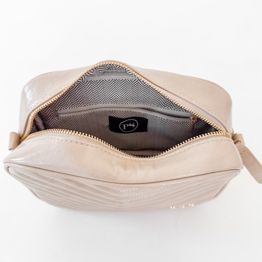 (25pcs Minimum Wholesale)Coco Quilted Camera Crossbody Bag