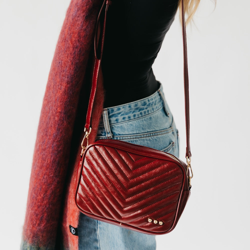 (25pcs Minimum Wholesale)Coco Quilted Camera Crossbody Bag